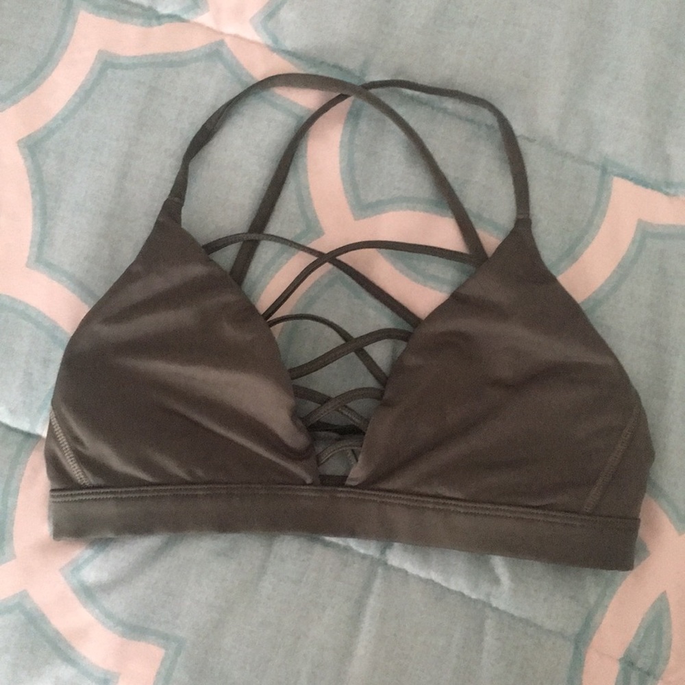 NWOT Victoria’s Secret sports bra